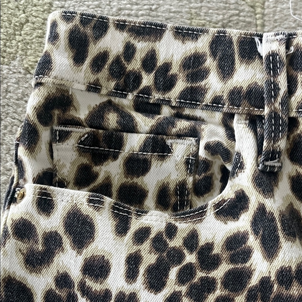 Frame Ali High Rise Cigarette Jeans - Picture 8 of 8